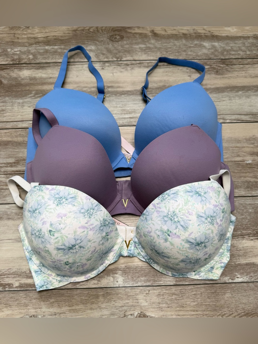 Victoria's Secret Love Cloud Push-Up Bras Lot